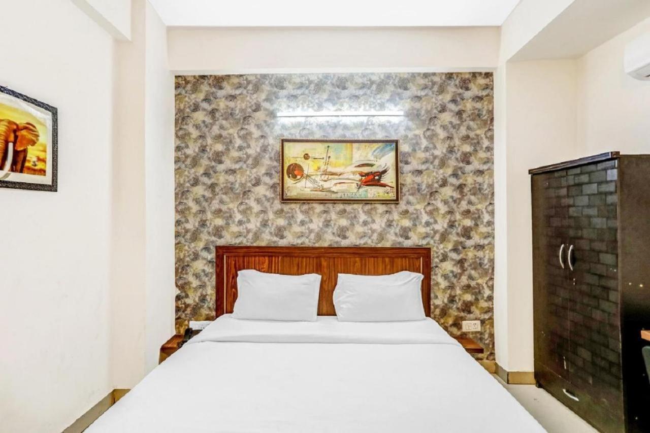 Hotel Noida Continental 外观 照片